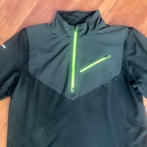 Nike Essential Dri-Fit 1/2 Zip